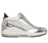 SILVER,6.0,Medium