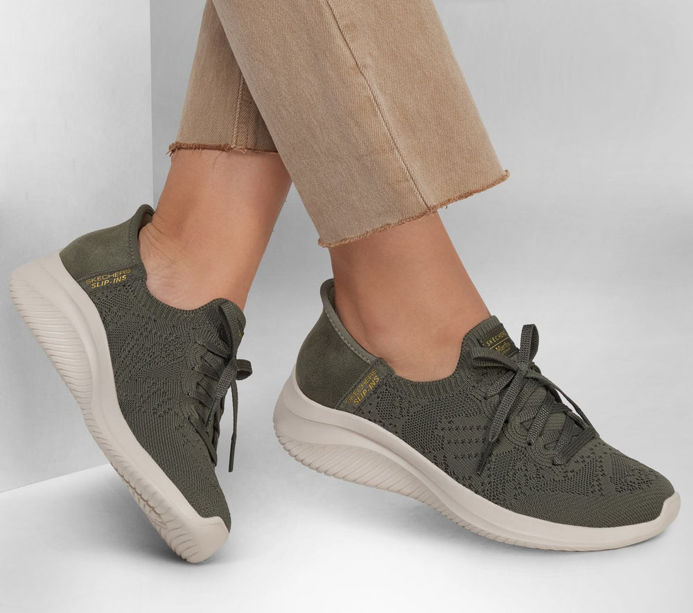 Skechers US | Women Slip-ins Martha Stewart: Ultra Flex 3.0 - Back On Track