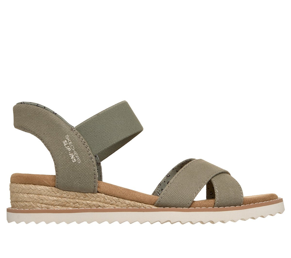 Skechers Outlet | Women Slip-ins: BOBS Desert Kiss - Golden Lily