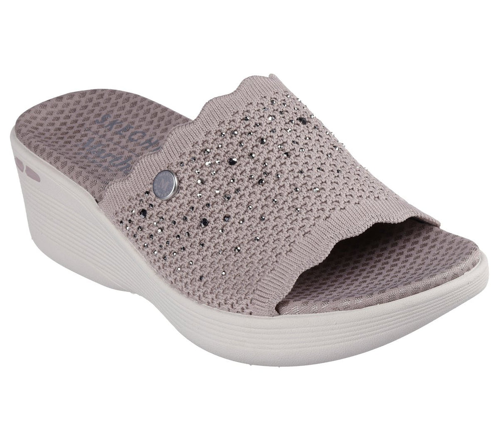 Skechers Outlet | Women Martha Stewart: Pier-Lite - Light Essence