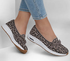 Skechers Sale | Women Martha Stewart: Arch Fit Living