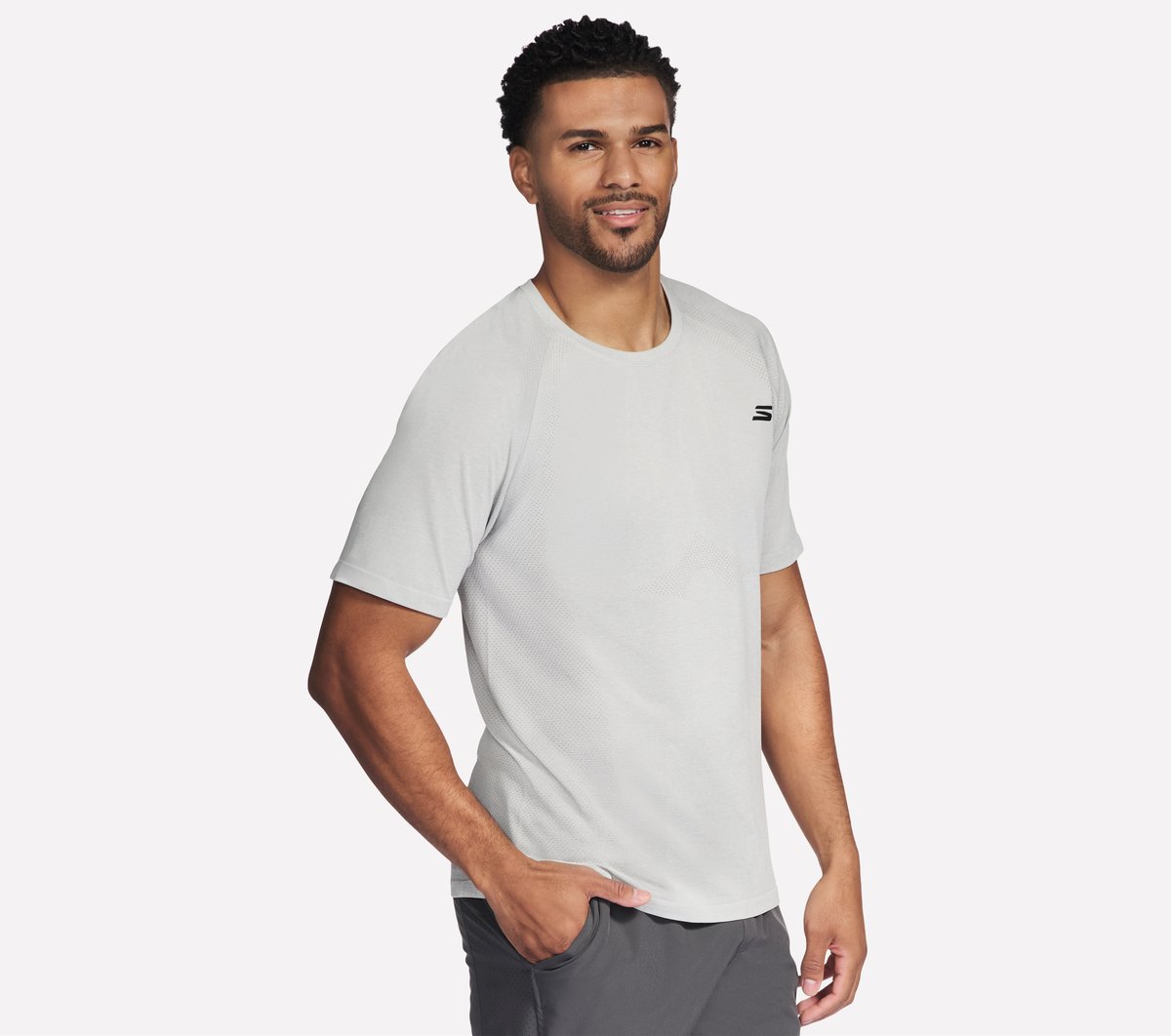 Skechers US | Men Raglan Seamless Tee